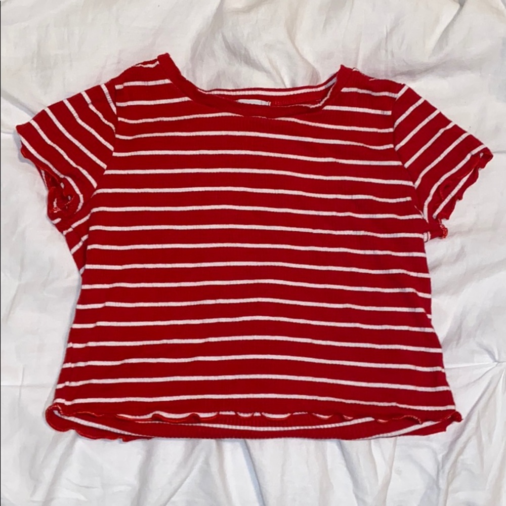 SUPER CUTE CROP TOP